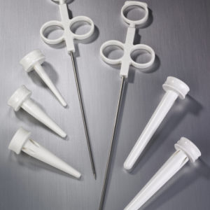 CT CloseSure System, sis. Suture Passer